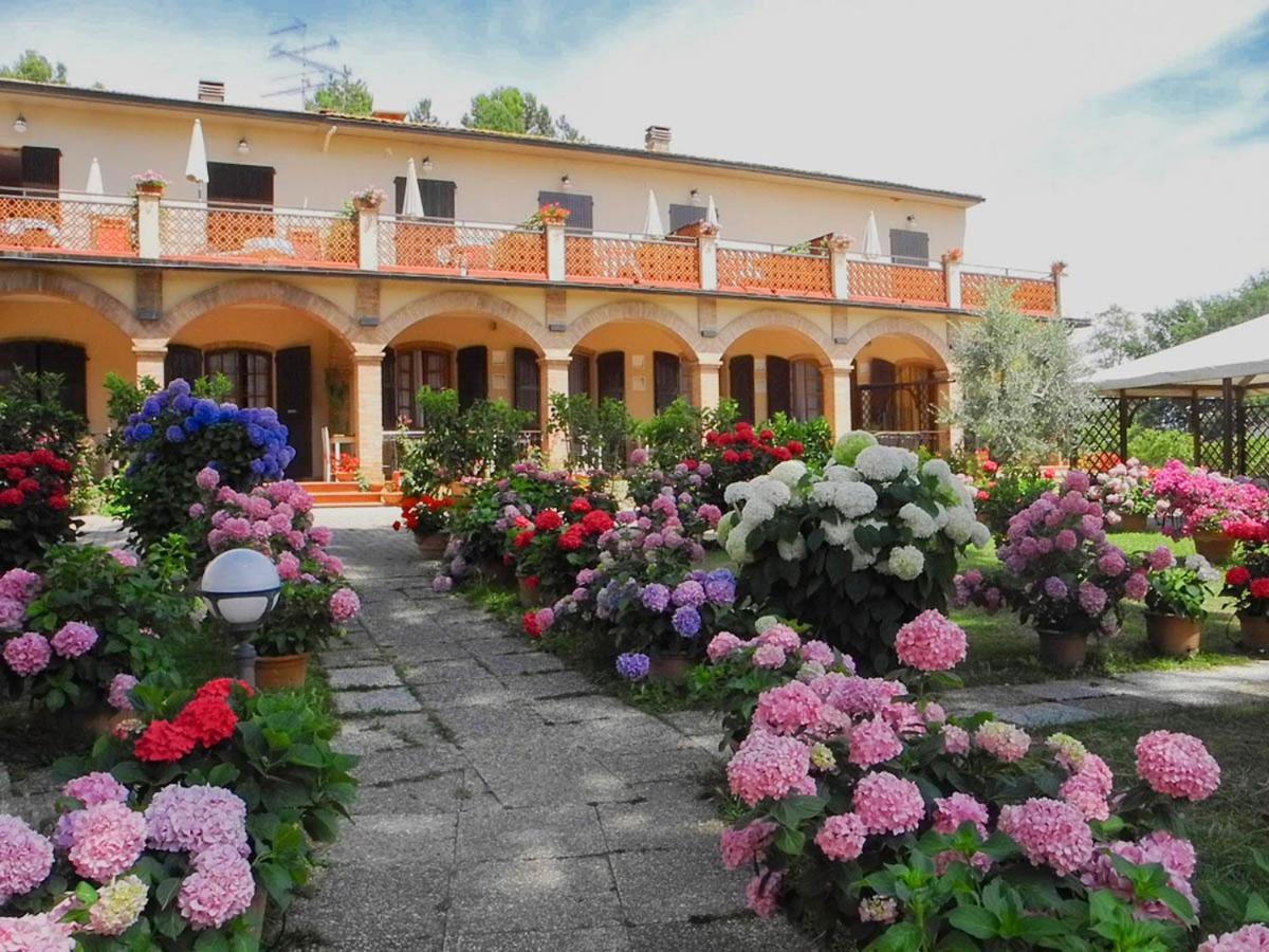 Hotel Le Renaie San Gimignano Kültér fotó